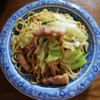 豚バラと野菜の焼きそば